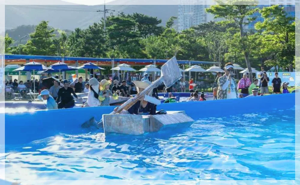 거제여름해양축제 공식 API 제공 축제 사진을 포스트 톤에 맞춰 보정한 이미지