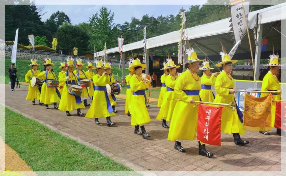 영동난계국악축제 공식 API 제공 축제 사진을 포스트 톤에 맞춰 보정한 이미지