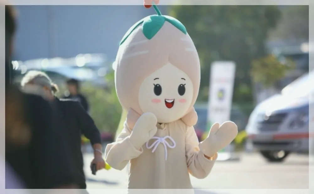 이천인삼건강축제 공식 API 제공 축제 사진을 포스트 톤에 맞춰 보정한 이미지