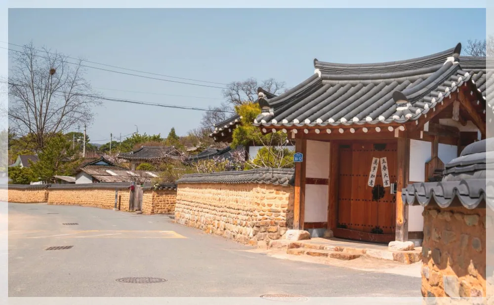 매원마을 관광사진을 포스트 톤에 맞춰 보정한 이미지