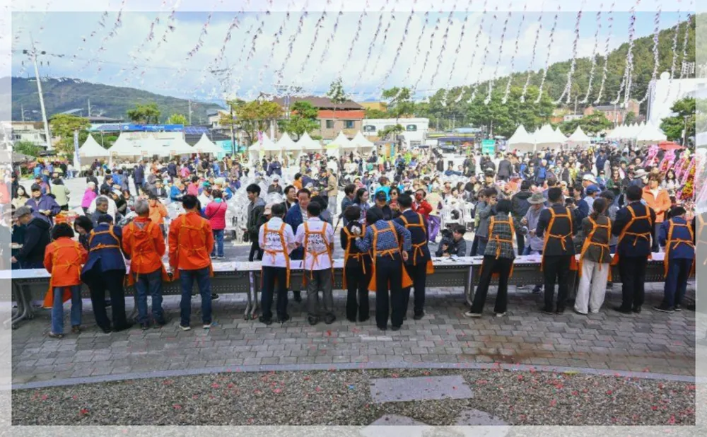 지평전통발효축제 공식 API 제공 축제 사진을 포스트 톤에 맞춰 보정한 이미지