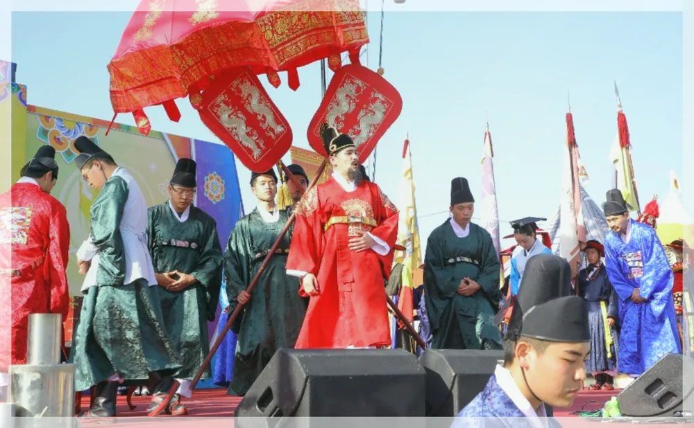 파주개성인삼축제 공식 API 제공 축제 사진을 포스트 톤에 맞춰 보정한 이미지